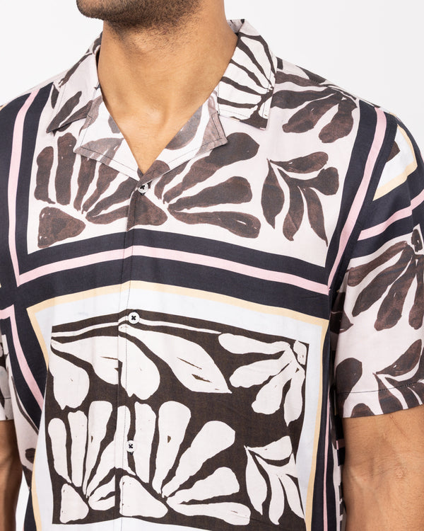 2t Musa Tall Short Sleeve Printed Revere Shirt (white pattern)