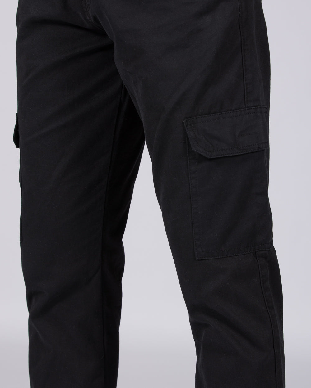 2t Dylan Slim Fit Tall Cargo Trousers (black)