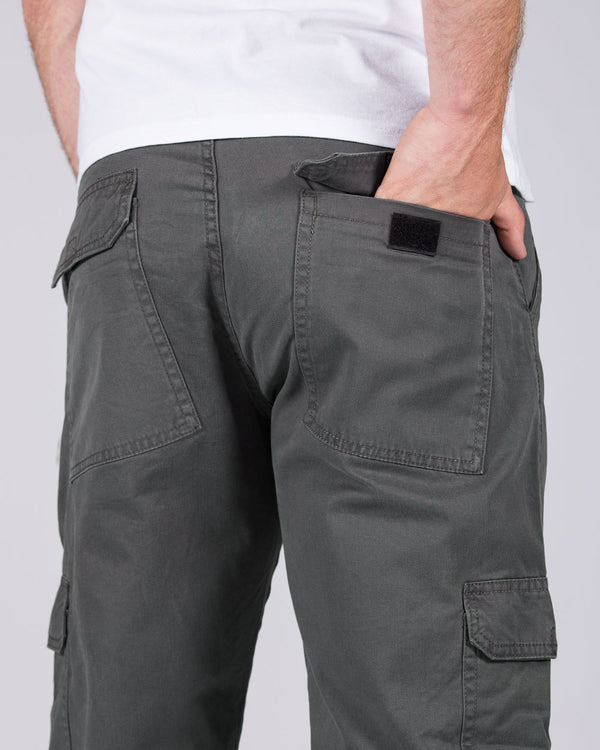 2t Dylan Slim Fit Tall Cargo Trousers (dark grey)