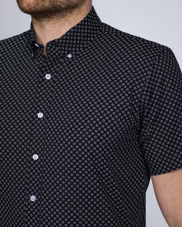2t Slim Fit Short Sleeve Tall Shirt (black flowers)