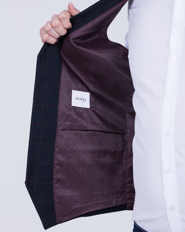 Skopes Aiken Slim Fit Tall Waistcoat (navy/red check)